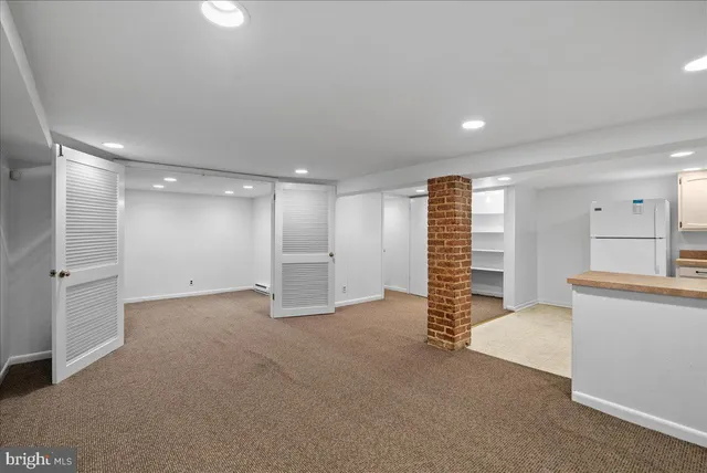 $9,500 | 2355 Ashmead Place Northwest, Washington, DC 20009