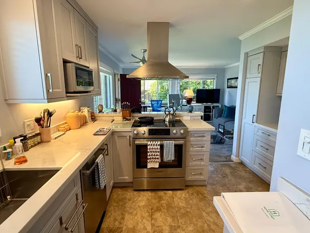 $560,000 | 1576 Marina Court, Unit H, San Mateo, CA 94403