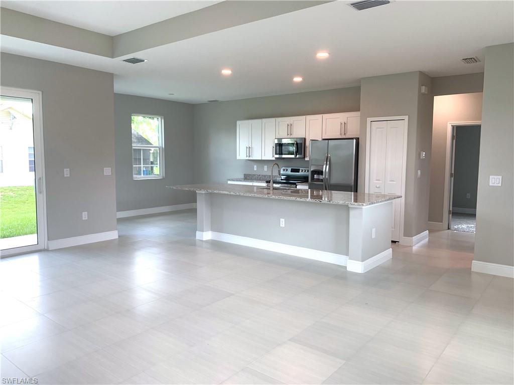 18509 Sebring Road Fort Myers, FL 33967 - Photo 4 of 30
