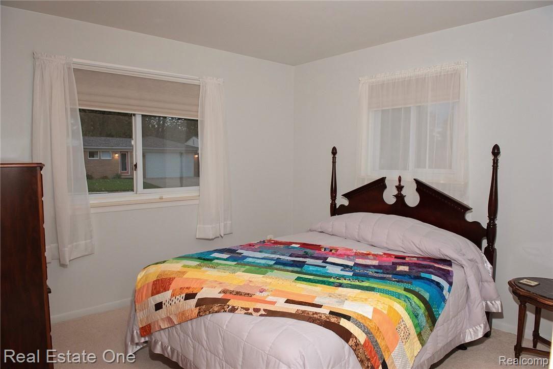 1853 Massoit Road Royal Oak, MI 48073 - Photo 24 of 38 Massoit-32.jpg