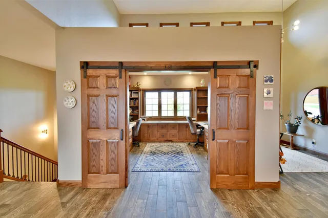 $1,050,000 | 11008 Alex Drive, Sauk Centre, MN 56378