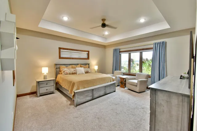 $1,050,000 | 11008 Alex Drive, Sauk Centre, MN 56378