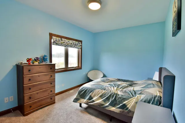 $1,050,000 | 11008 Alex Drive, Sauk Centre, MN 56378