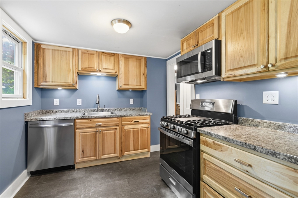 74 Johnson Street Raynham, MA 02767 - Photo 9 of 29