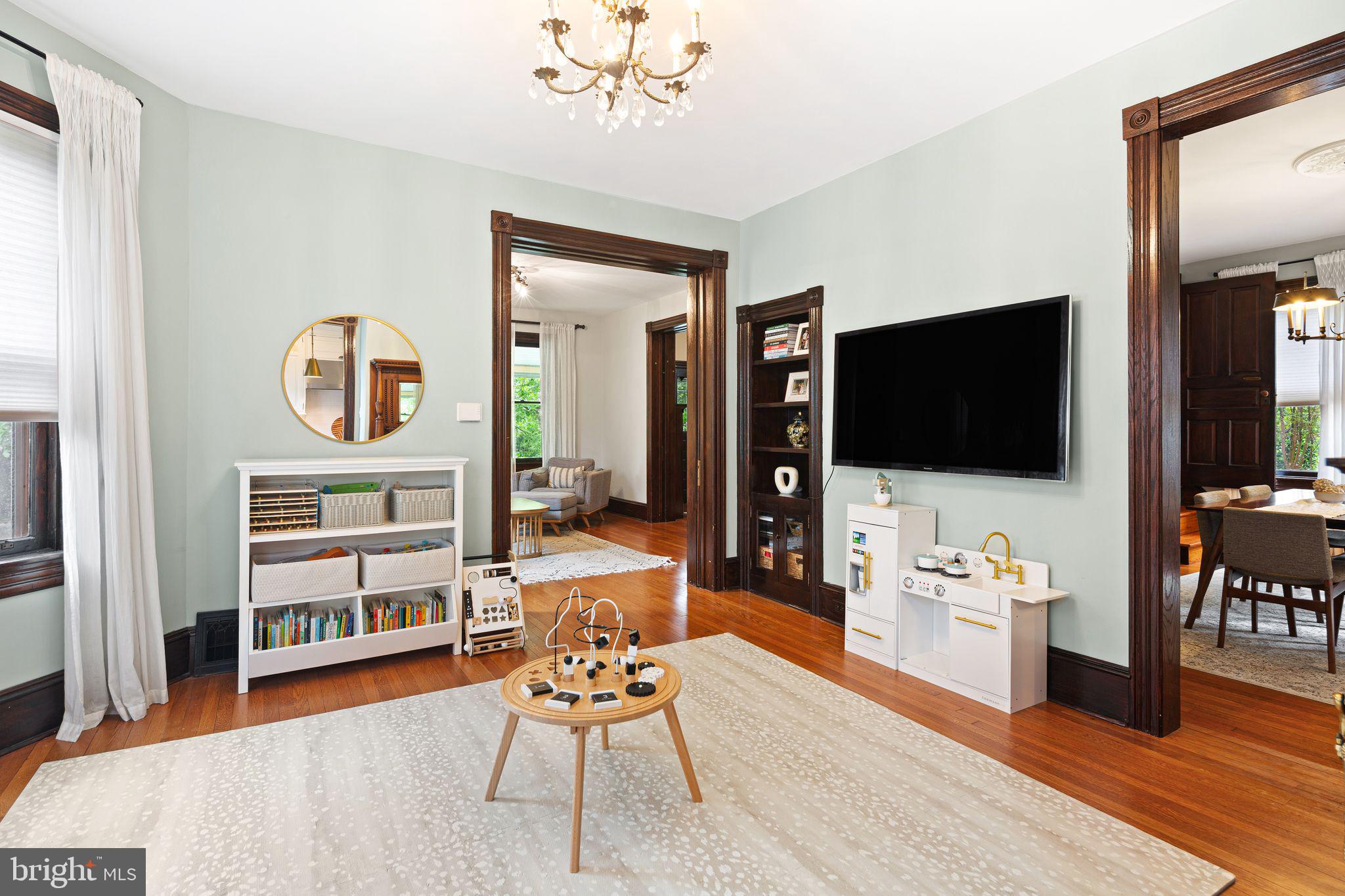 213 Warwick Road Haddonfield, NJ 08033 - Photo 8 of 42
