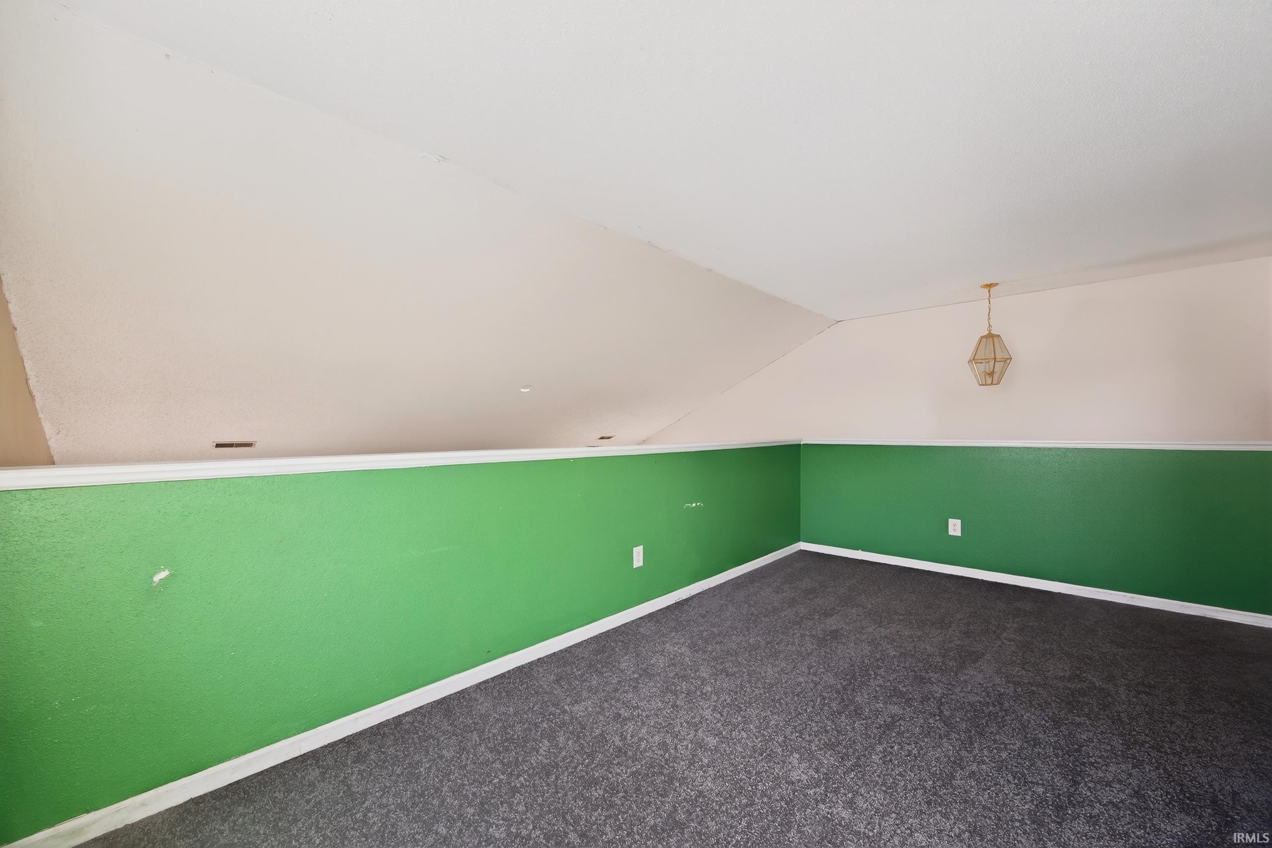 3696 South McDougal Street Bloomington, IN 47403 - Photo 10 of 23