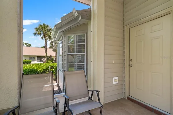 $175,000 | 2429 New Haven Circle, Unit 64, Sun City Center, FL 33573