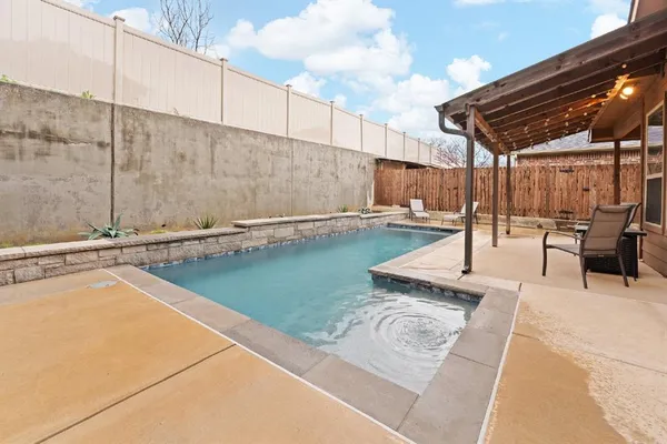 $3,700 | 400 Hidden Lake Court, Burleson, TX 76028