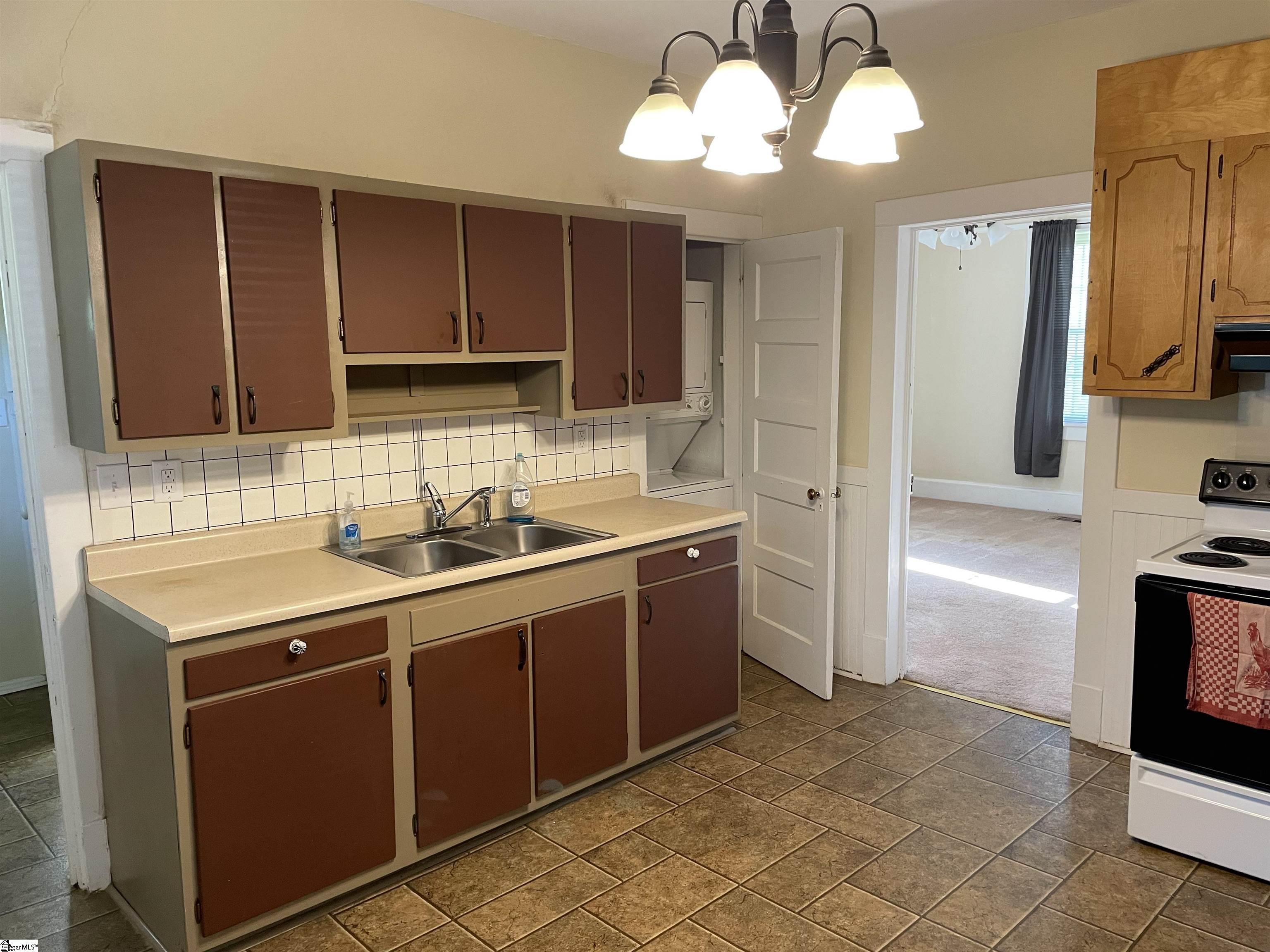 215 Webster Street Slater, SC 29683 - Photo 14 of 30 Gallery Image 14