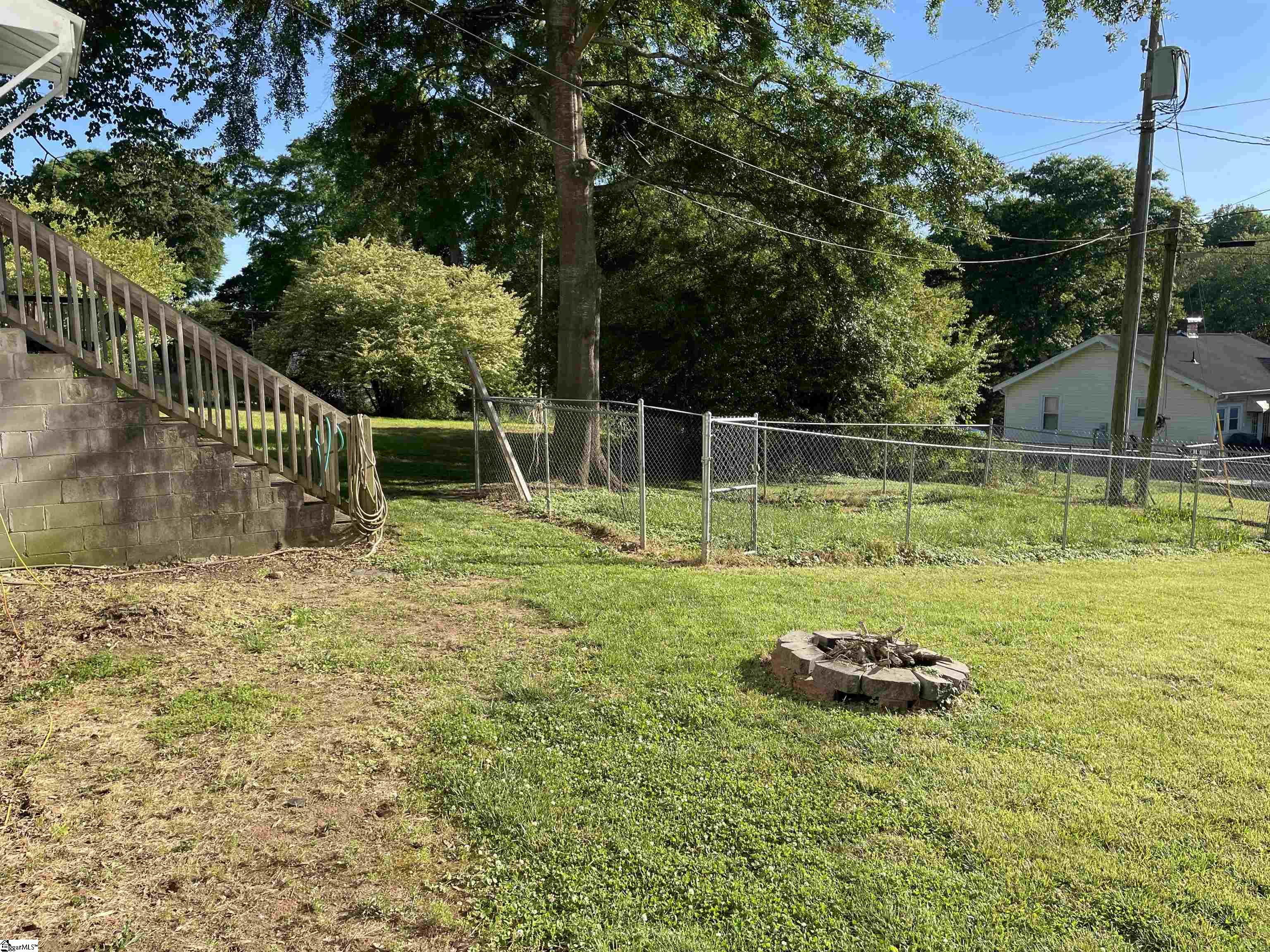 215 Webster Street Slater, SC 29683 - Photo 9 of 30 Gallery Image 9