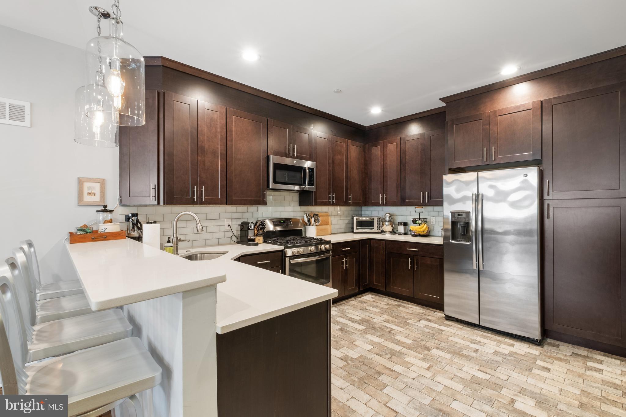 136 Reed Street Philadelphia, PA 19147 - Photo 19 of 62