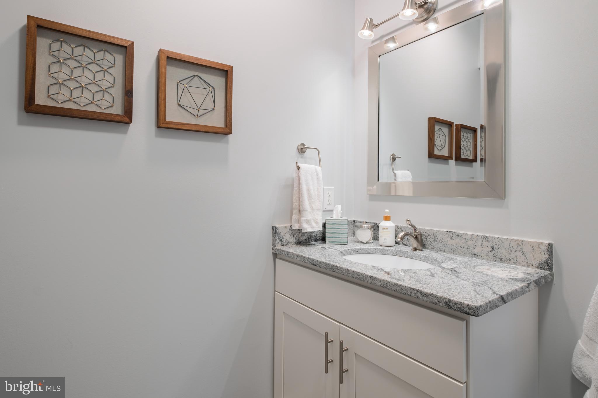 136 Reed Street Philadelphia, PA 19147 - Photo 43 of 62