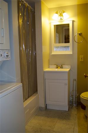 40 Baxter Street, Unit 1 Boston, MA 02127 - Photo 9 of 12