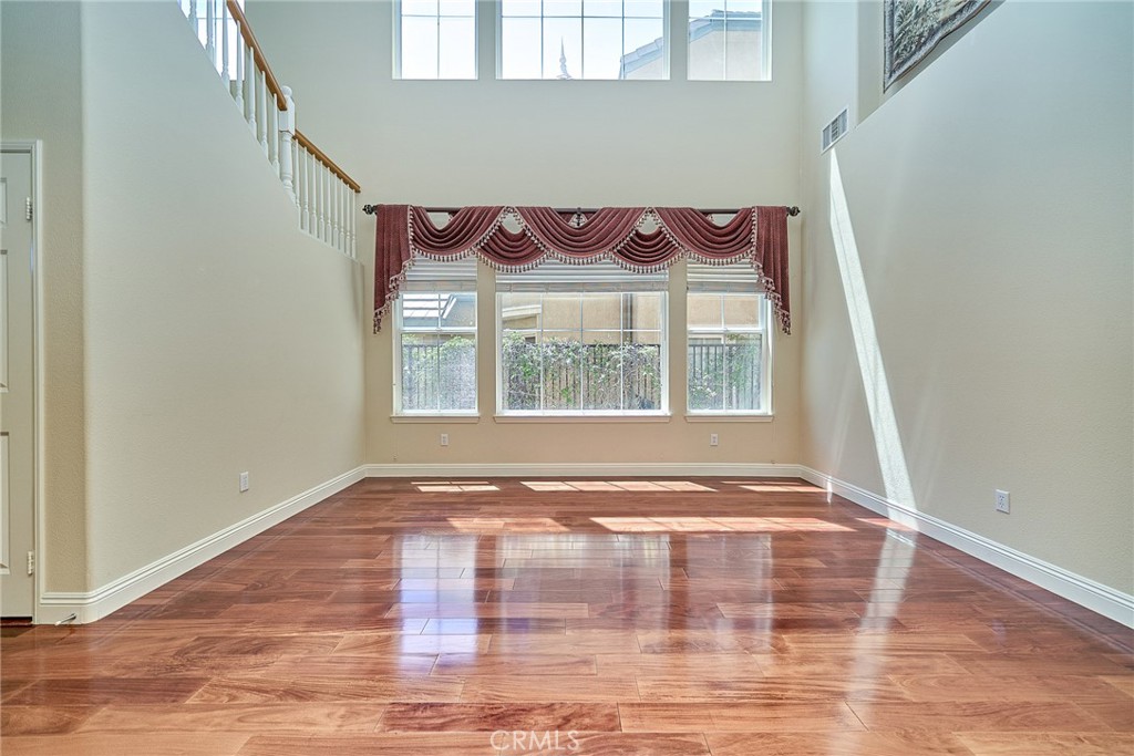 20655 Lugano Porter Ranch Porter Ranch, CA 91326 - Photo 12 of 75 Gallery Image 12
