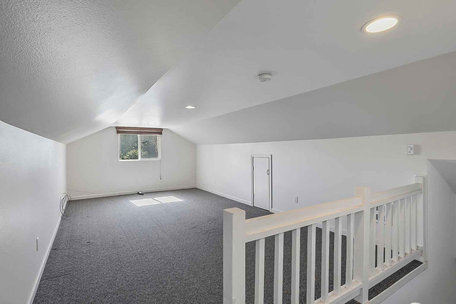 63463 Phoenix Way Bend, OR 97701 - Photo 24 of 33 20240621193642715963000000-o