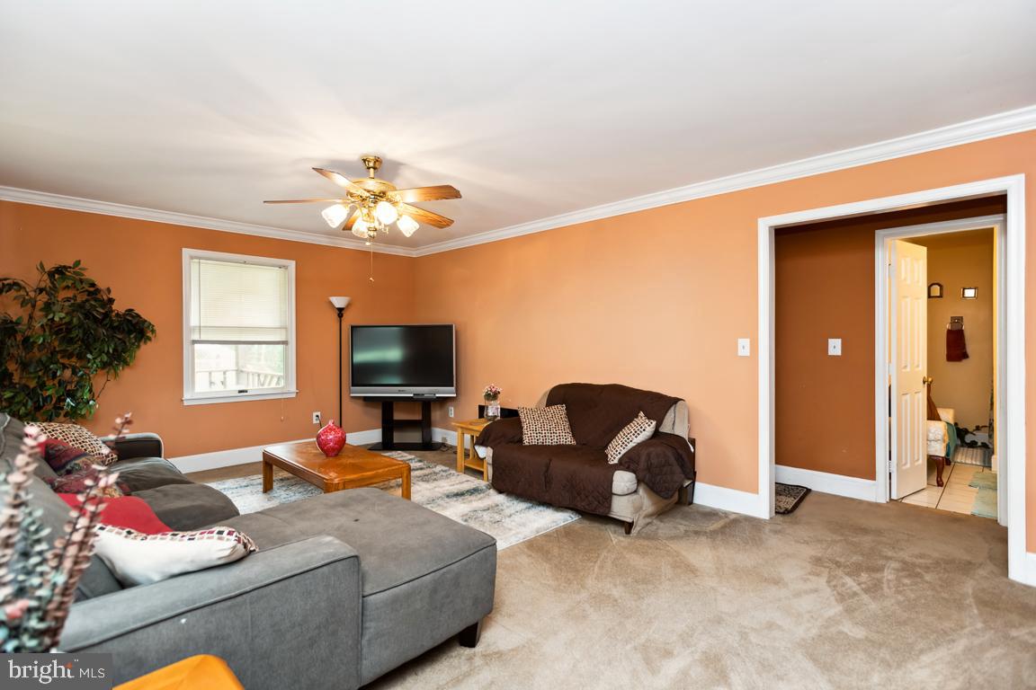13256 Chestnut Fork Road Culpeper, VA 22701 - Photo 7 of 35 Gallery Image 7