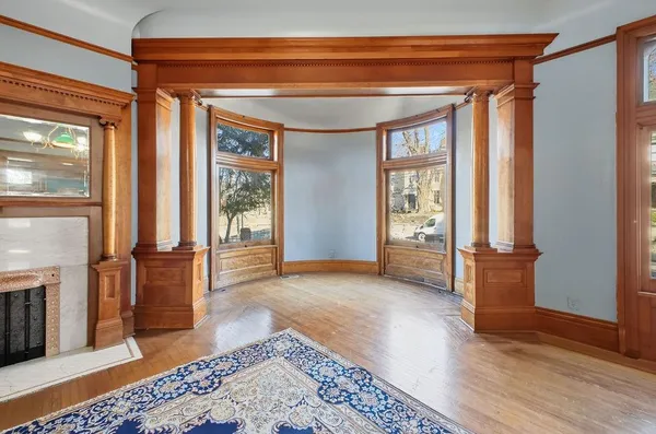 $797,000 | 802 Hall Street, St. Joseph, MO 64501