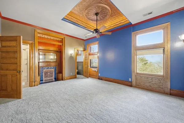 $797,000 | 802 Hall Street, St. Joseph, MO 64501