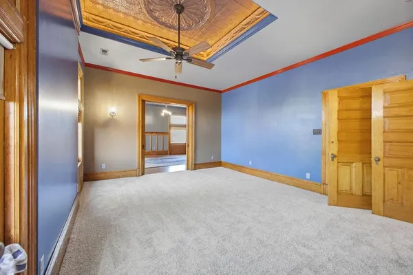 $797,000 | 802 Hall Street, St. Joseph, MO 64501