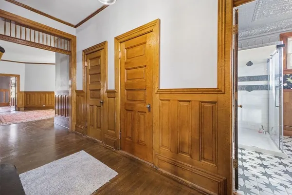 $797,000 | 802 Hall Street, St. Joseph, MO 64501