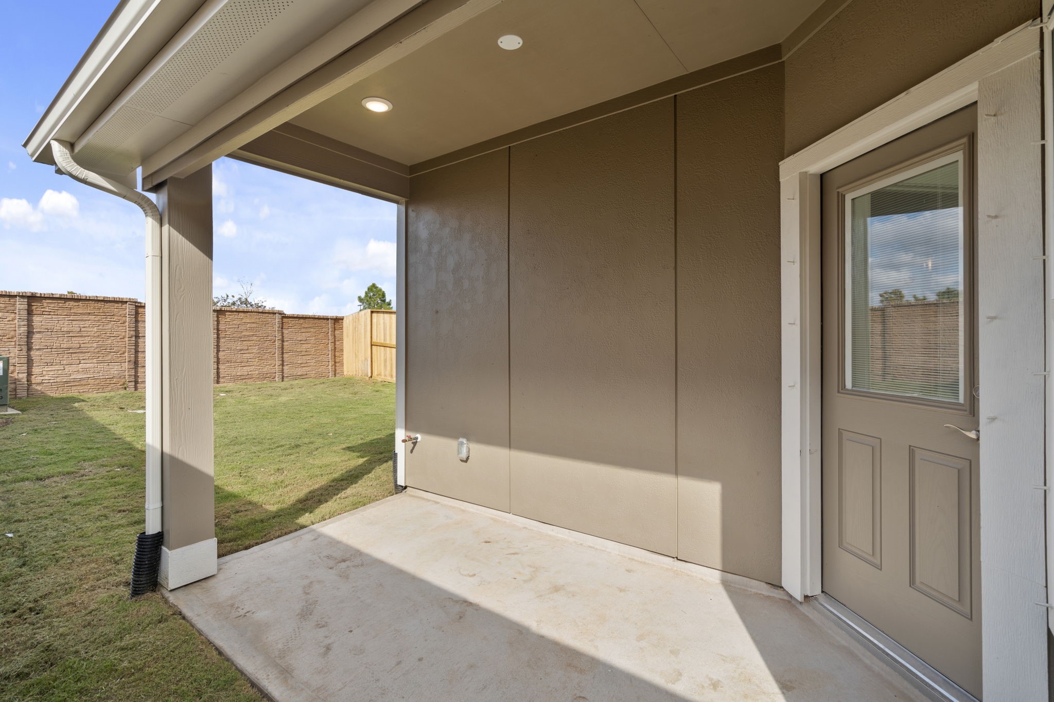 5227 Celestial Court Iowa Colony, TX 77583 - Photo 25 of 43