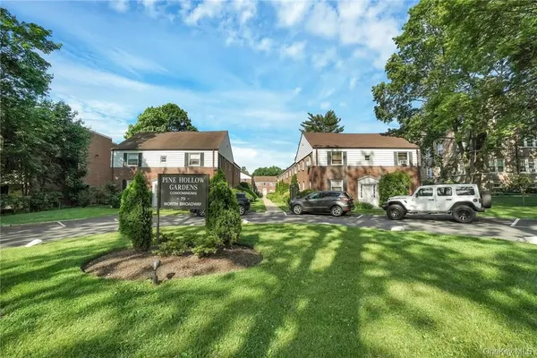 $3,300 | 79 North Broadway, Unit F, White Plains, NY 10603