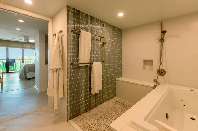 $1,149,000 | 1800 Atlantic Boulevard, Unit 410A, Key West, FL 33040