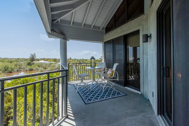 $1,149,000 | 1800 Atlantic Boulevard, Unit 410A, Key West, FL 33040