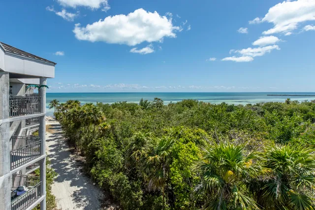 $1,149,000 | 1800 Atlantic Boulevard, Unit 410A, Key West, FL 33040