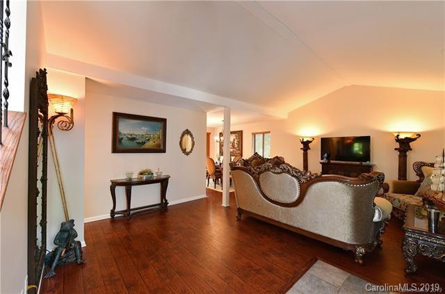 2110 Bon Villa Way Tega Cay, SC 29708 - Photo 4 of 22 Gallery Image 4