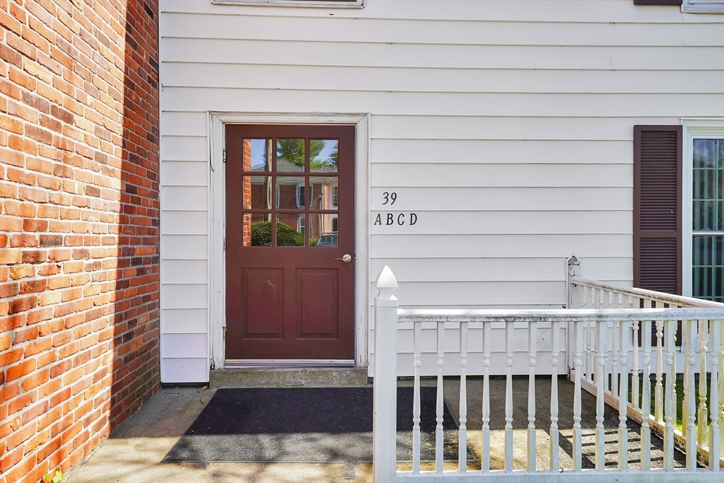 39 Yorktown Drive, Unit D Springfield, MA 01108 - Photo 29 of 29