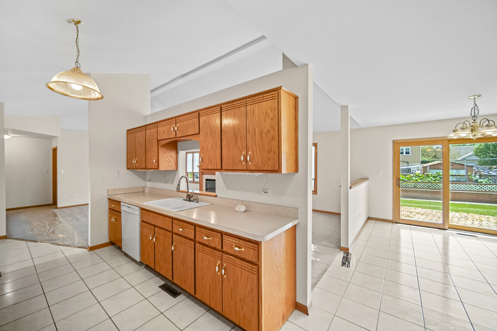 5109 West Ribbon Court Monee, IL 60449 - Photo 11 of 24 Gallery Image 11