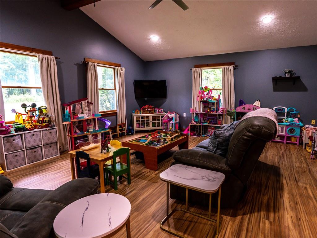 175 Powell Road Butler, PA 16002 - Photo 10 of 50 1st Living Room