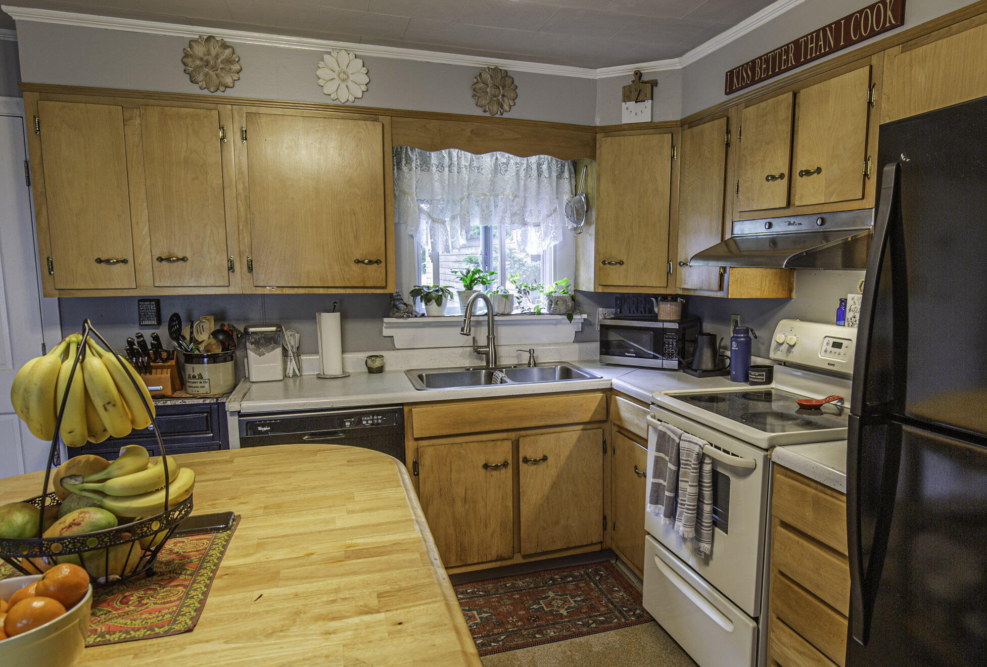 34 Maple Street Bangor, ME 04401 - Photo 17 of 29 01p