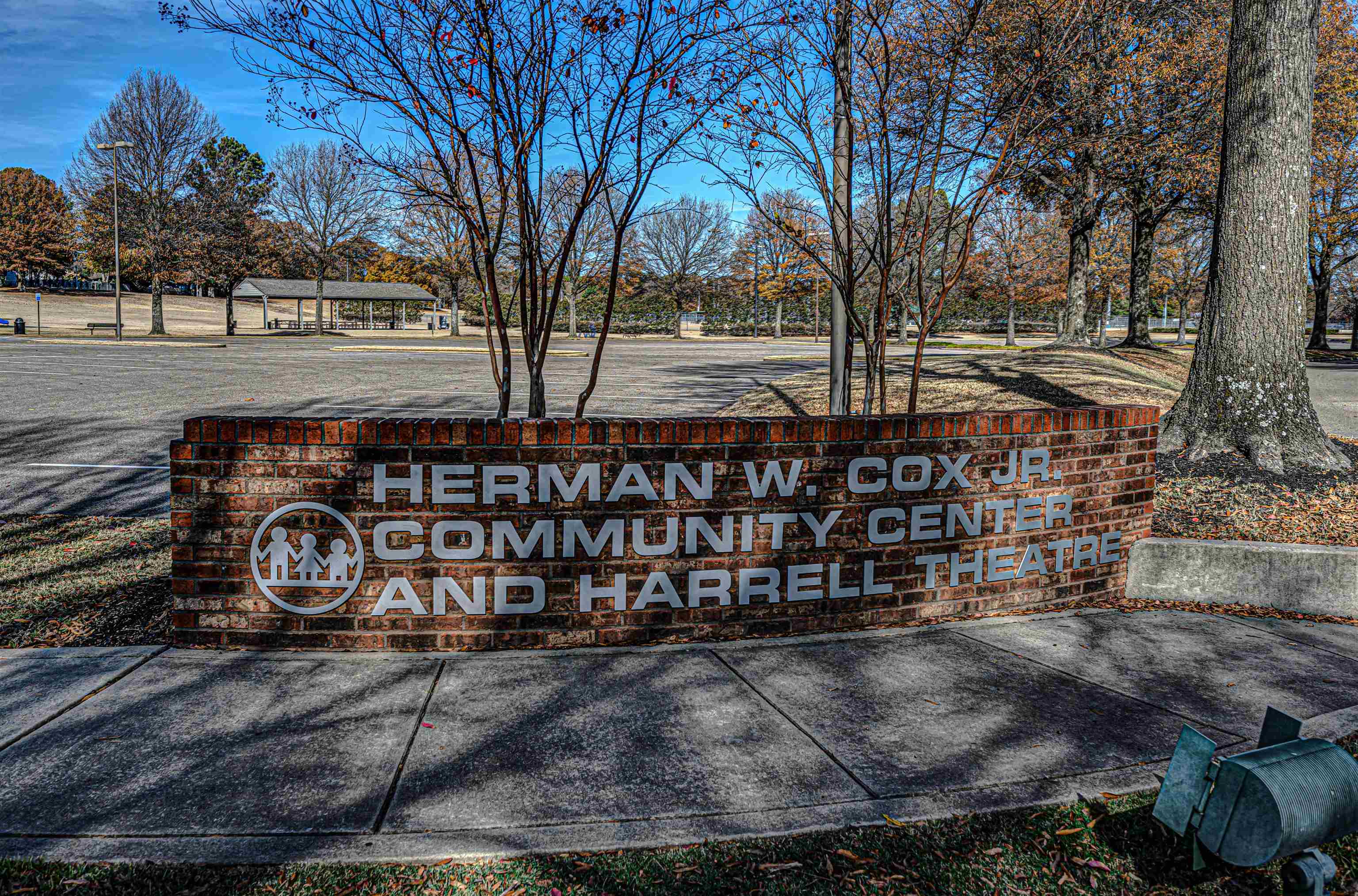 765 Pine Grove Cove Collierville, TN 38017 - Photo 28 of 31 a front view of a house with garden