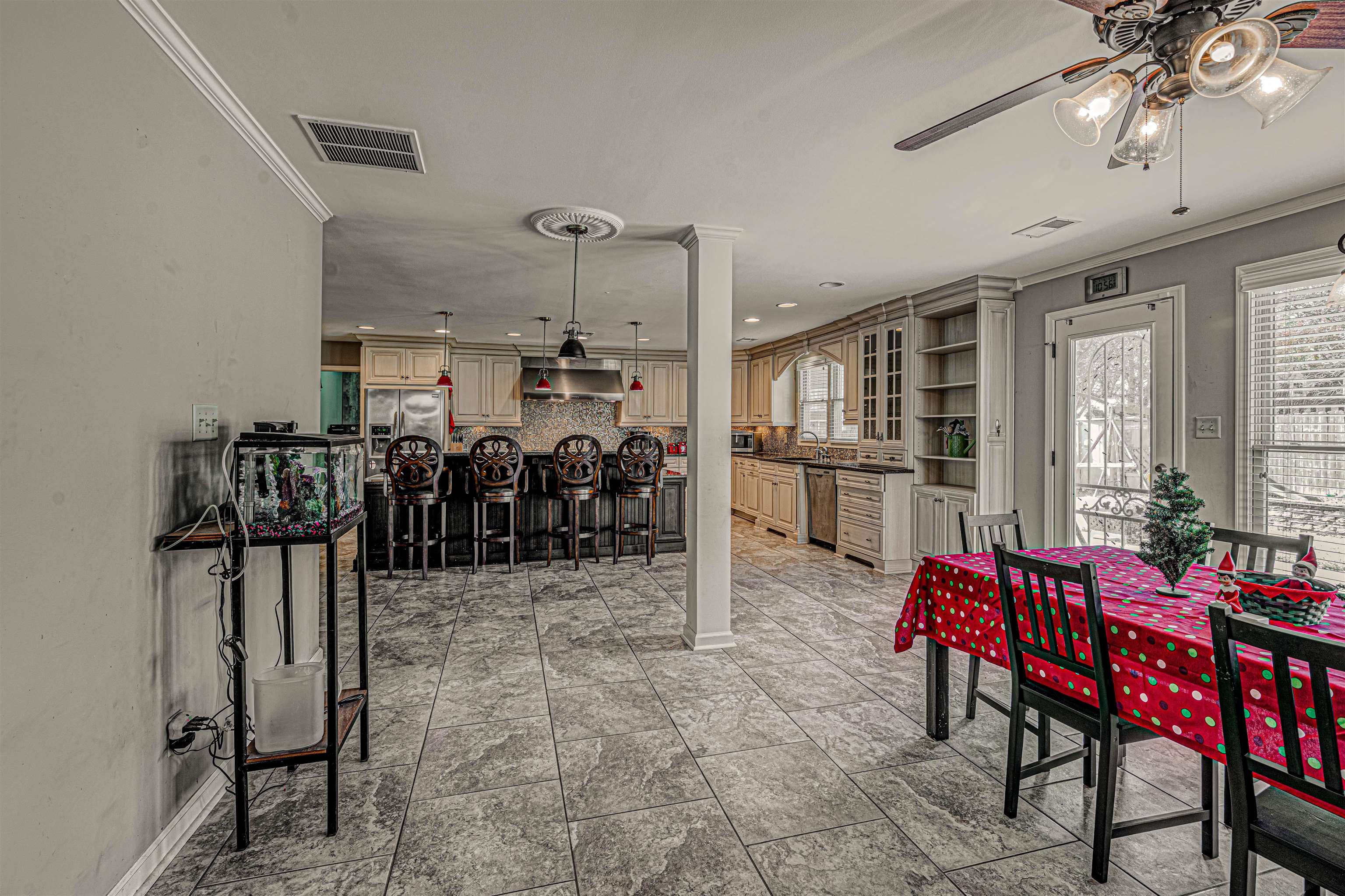 765 Pine Grove Cove Collierville, TN 38017 - Photo 10 of 31 a view of a livingroom with furniture and a table