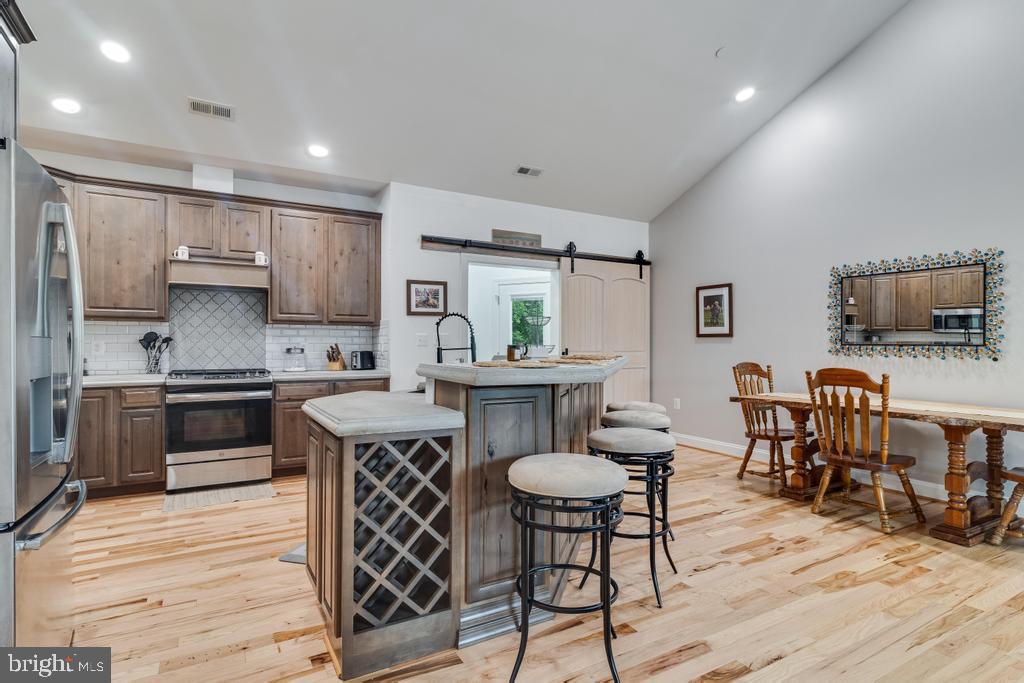 7750 Hawthorne Road La Plata, MD 20646 - Photo 13 of 40 Gallery Image 13