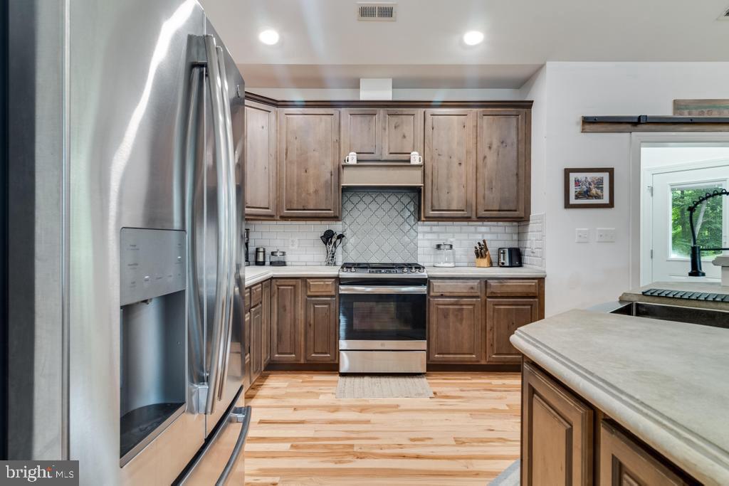 7750 Hawthorne Road La Plata, MD 20646 - Photo 14 of 40 Gallery Image 14