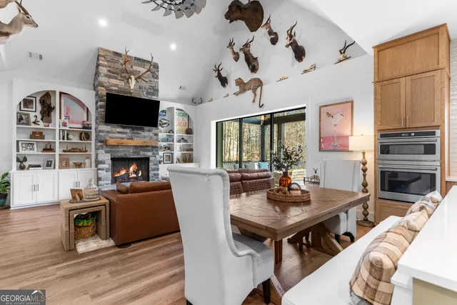 a view of a walk in closet