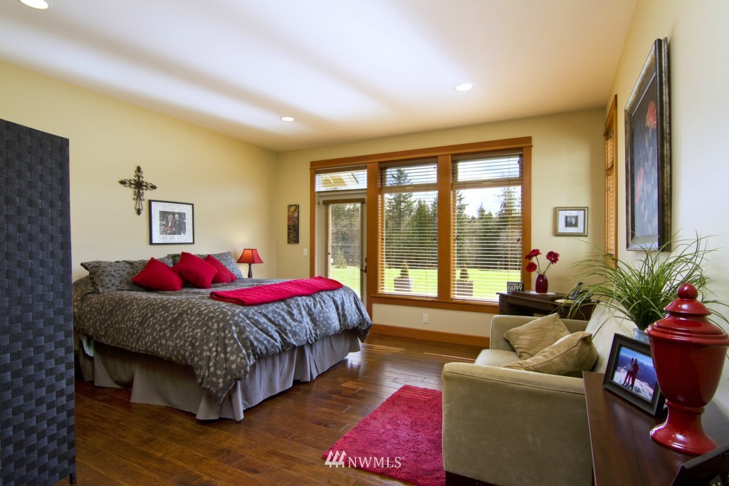 4437 Y Road Bellingham, WA 98226 - Photo 12 of 25 Gallery Image 12