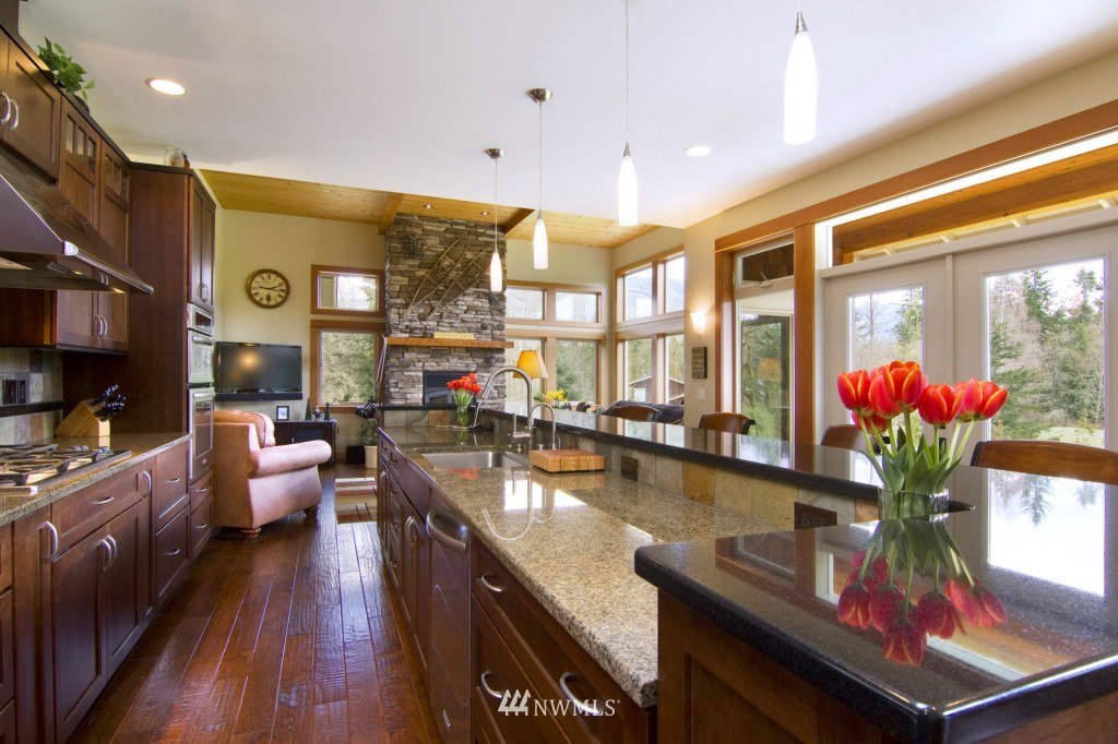 4437 Y Road Bellingham, WA 98226 - Photo 10 of 25 Gallery Image 10
