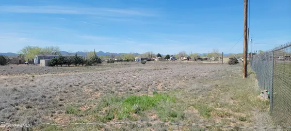 $75,000 | 25310 North Enid Drive, Paulden, AZ 86334
