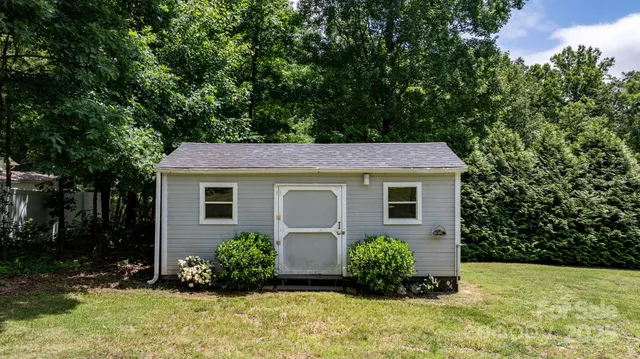 $412,000 | 1321 Birch Drive, Morganton, NC 28655