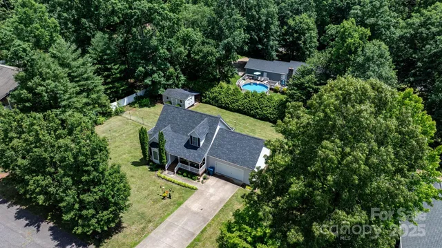 $412,000 | 1321 Birch Drive, Morganton, NC 28655