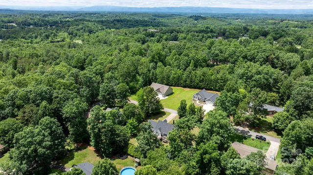 $412,000 | 1321 Birch Drive, Morganton, NC 28655