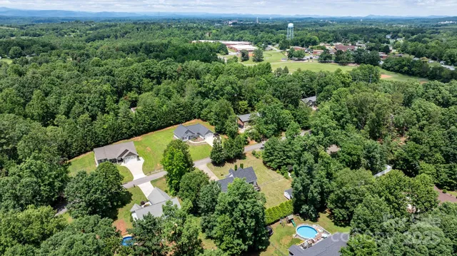 $412,000 | 1321 Birch Drive, Morganton, NC 28655