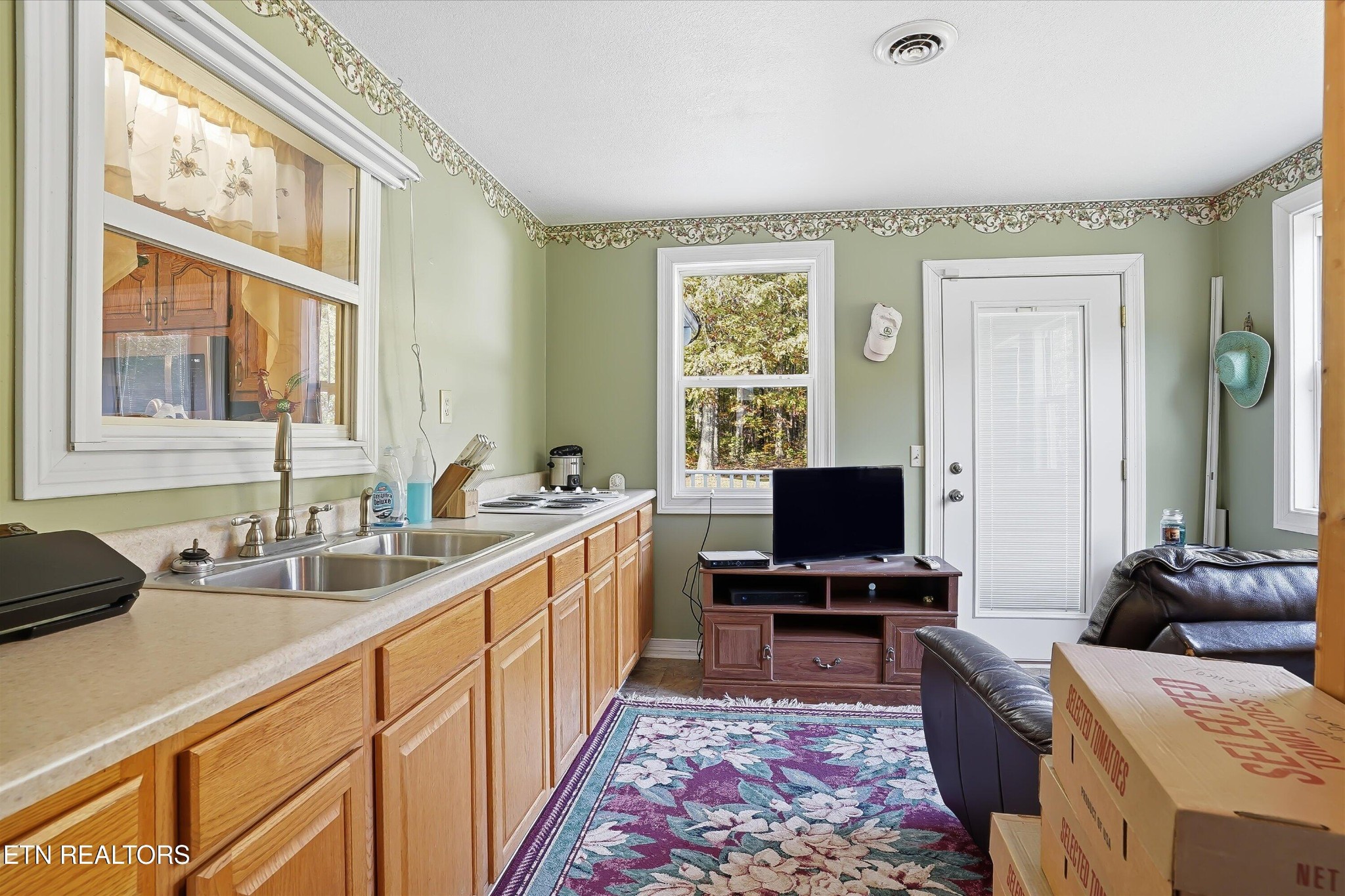 1569 Hollis Poore Road Jamestown, TN 38556 - Photo 21 of 51