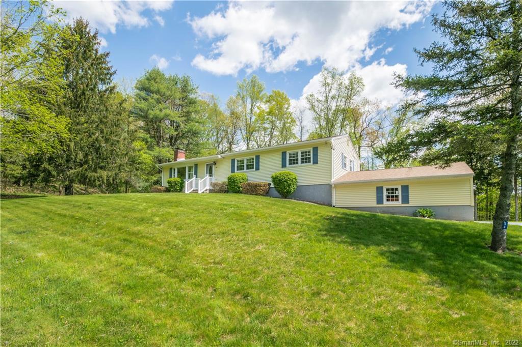 54 Ridge Road Durham, CT 06422 - Photo 1 of 1 Front View