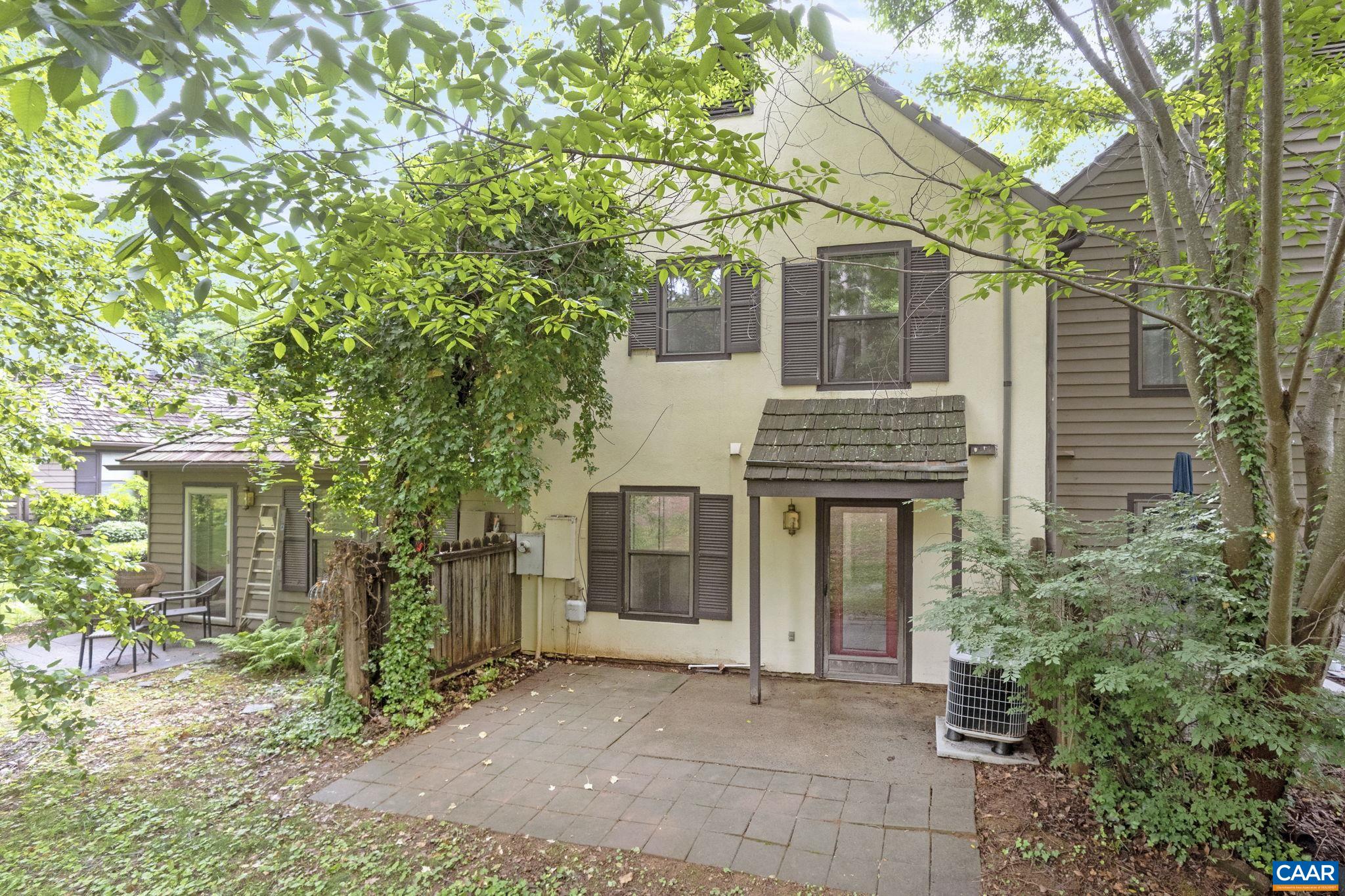 732 Exton Court Charlottesville, VA 22901 - Photo 12 of 35