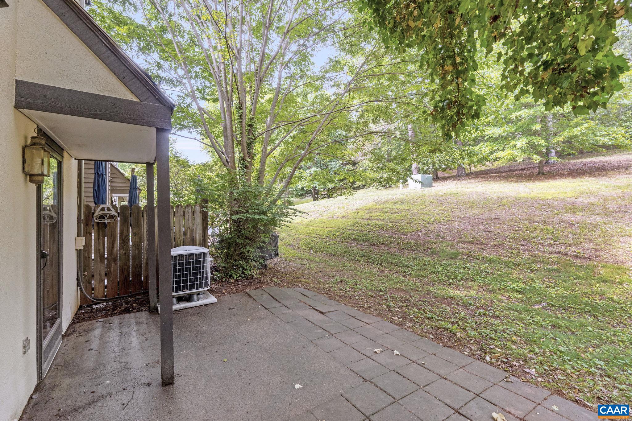 732 Exton Court Charlottesville, VA 22901 - Photo 7 of 35